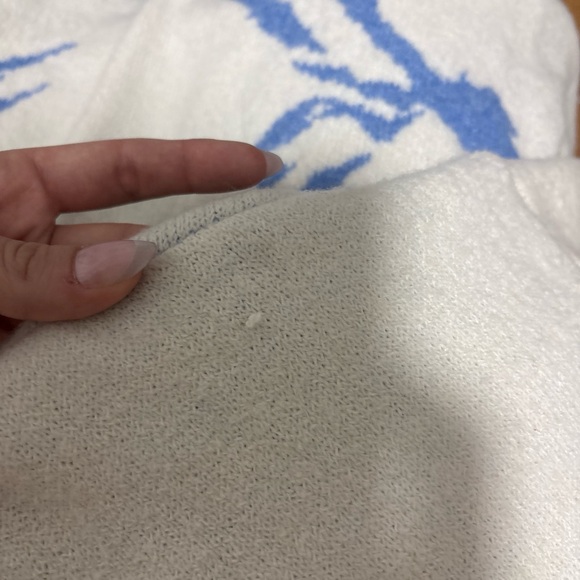 Cream Scenic Ski Graphic Sweater | Size Small - Picture 6 of 6